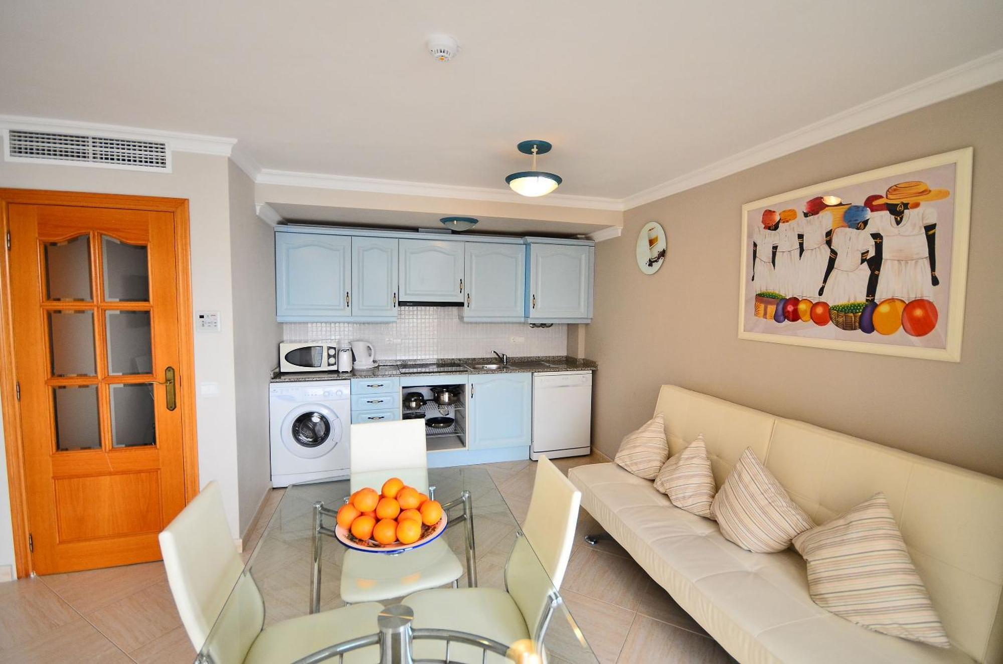 Aparthotel Ola Blanca กาลา เด ฟีเนสตรัต ภายนอก รูปภาพ
