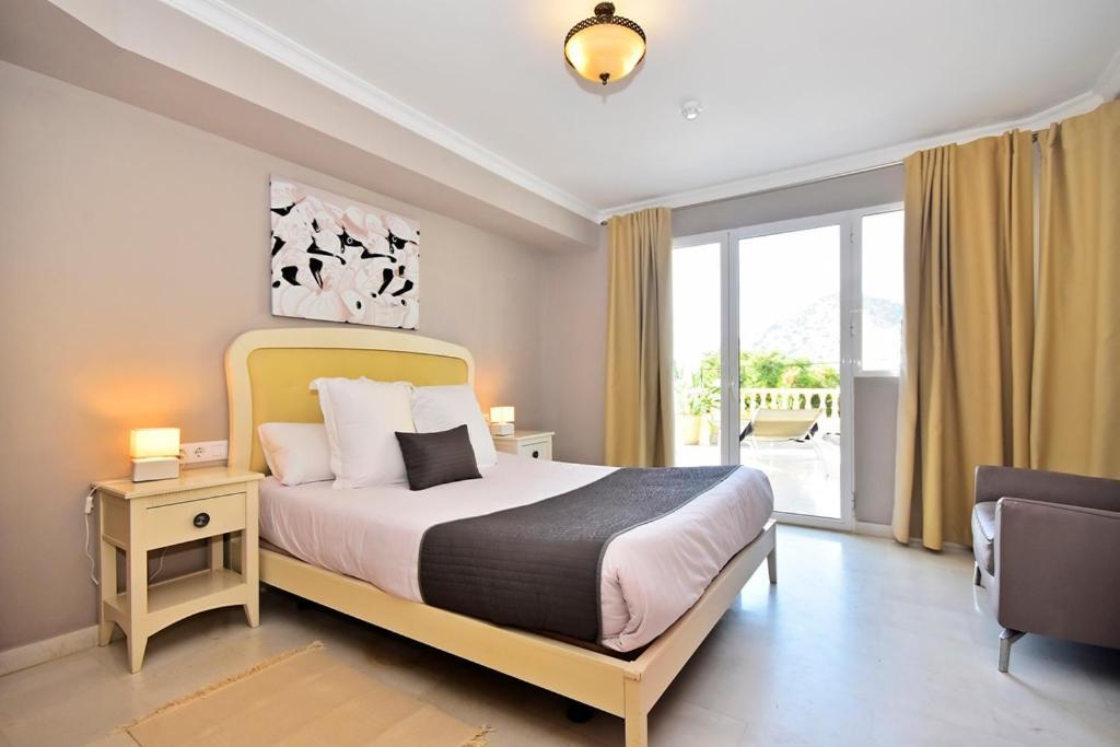 Aparthotel Ola Blanca กาลา เด ฟีเนสตรัต ห้อง รูปภาพ